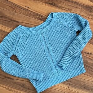 Abercrombie & Fitch Sky Blue Cable Knit Sweater size S Like new